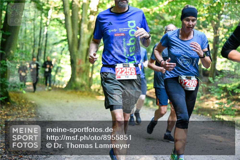 28.09.2025 - 33. Volkslauf durch das schöne Alstertal Dr. Thomas Lammeyer http://msf.ph/oto/8955851 28.09.2025 10:42:54 Laufen 10, 2259, 2260 meine-sportfotos.de
