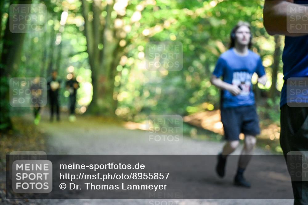 28.09.2025 - 33. Volkslauf durch das schöne Alstertal Dr. Thomas Lammeyer http://msf.ph/oto/8955857 28.09.2025 10:42:55 Laufen  meine-sportfotos.de