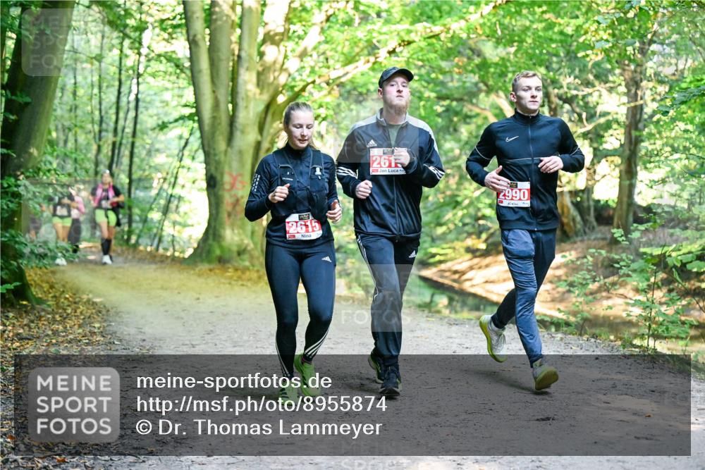 28.09.2025 - 33. Volkslauf durch das schöne Alstertal Dr. Thomas Lammeyer http://msf.ph/oto/8955874 28.09.2025 10:43:00 Laufen 2615, 2619, 2990 meine-sportfotos.de
