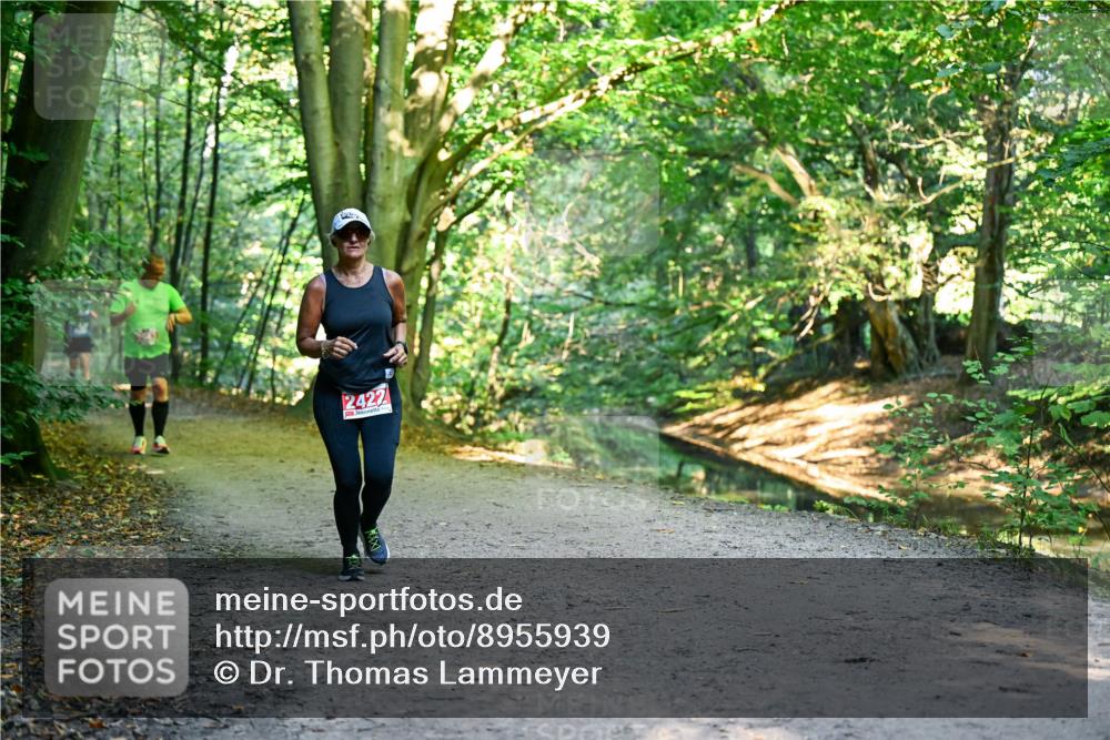 28.09.2025 - 33. Volkslauf durch das schöne Alstertal Dr. Thomas Lammeyer http://msf.ph/oto/8955939 28.09.2025 10:43:17 Laufen 2422 meine-sportfotos.de