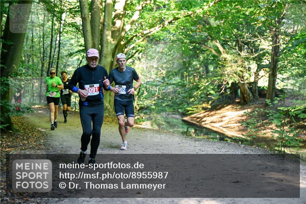 28.09.2025 - 33. Volkslauf durch das schöne Alstertal Dr. Thomas Lammeyer http://msf.ph/oto/8955987 28.09.2025 10:43:27 Laufen 2538, 091, 02 meine-sportfotos.de