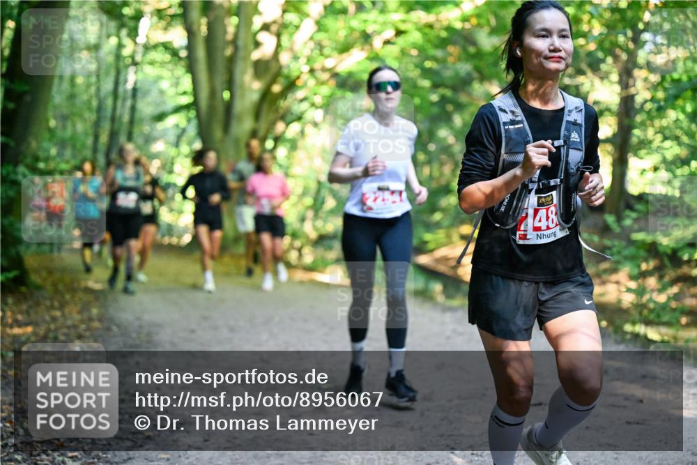 28.09.2025 - 33. Volkslauf durch das schöne Alstertal Dr. Thomas Lammeyer http://msf.ph/oto/8956067 28.09.2025 10:43:42 Laufen 22540, 48 meine-sportfotos.de