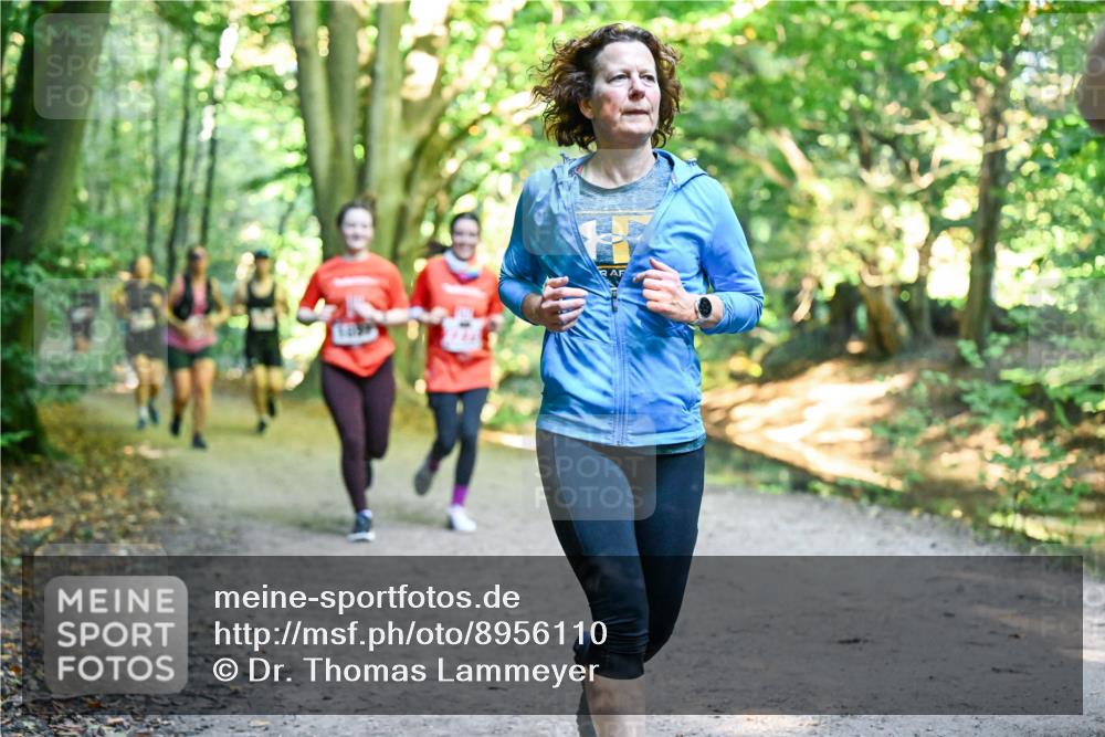 28.09.2025 - 33. Volkslauf durch das schöne Alstertal Dr. Thomas Lammeyer http://msf.ph/oto/8956110 28.09.2025 10:43:48 Laufen  meine-sportfotos.de