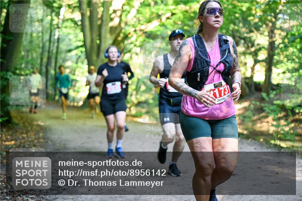 28.09.2025 - 33. Volkslauf durch das schöne Alstertal Dr. Thomas Lammeyer http://msf.ph/oto/8956142 28.09.2025 10:43:53 Laufen 173 meine-sportfotos.de