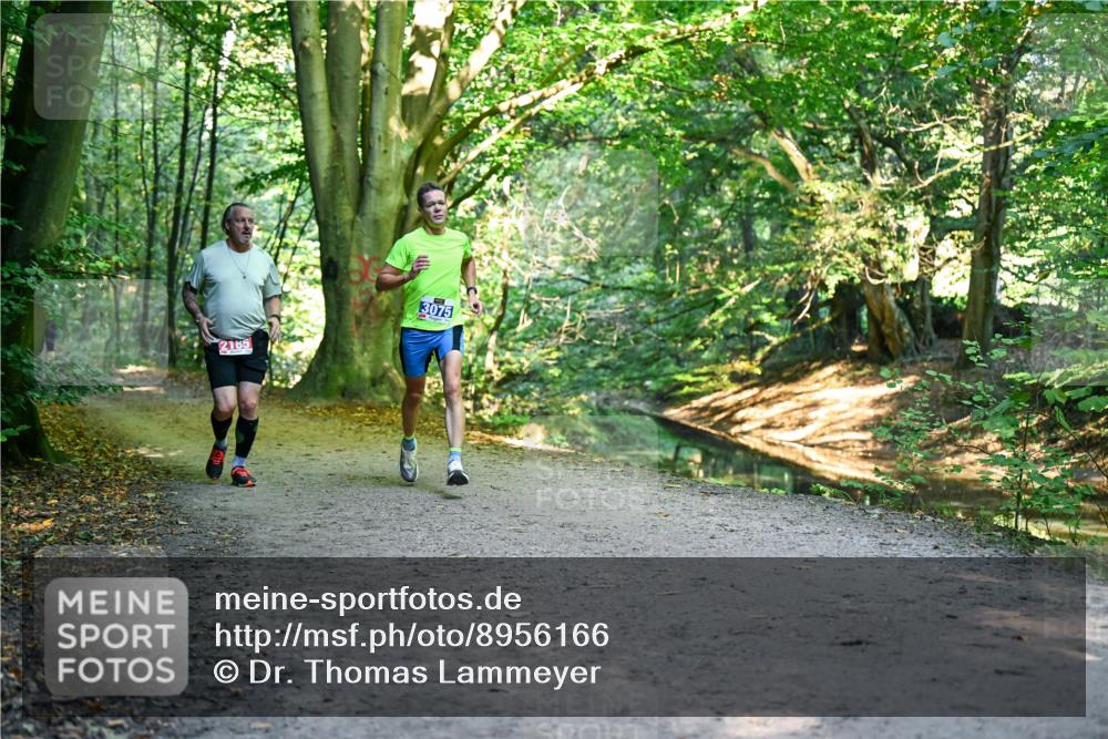 28.09.2025 - 33. Volkslauf durch das schöne Alstertal Dr. Thomas Lammeyer http://msf.ph/oto/8956166 28.09.2025 10:43:57 Laufen 3075, 2185 meine-sportfotos.de