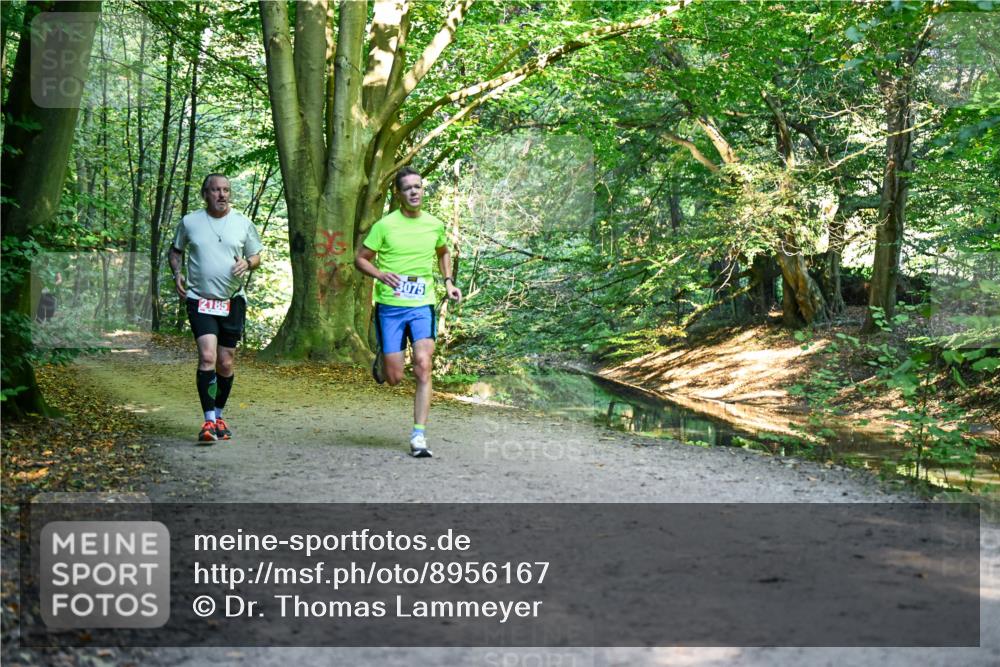 28.09.2025 - 33. Volkslauf durch das schöne Alstertal Dr. Thomas Lammeyer http://msf.ph/oto/8956167 28.09.2025 10:43:57 Laufen 3075, 2185 meine-sportfotos.de