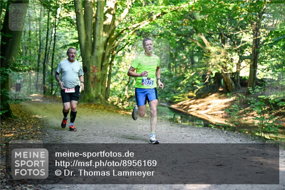 28.09.2025 - 33. Volkslauf durch das schöne Alstertal Dr. Thomas Lammeyer http://msf.ph/oto/8956169 28.09.2025 10:43:58 Laufen 2165, 3075 meine-sportfotos.de