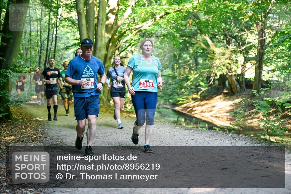 28.09.2025 - 33. Volkslauf durch das schöne Alstertal Dr. Thomas Lammeyer http://msf.ph/oto/8956219 28.09.2025 10:44:08 Laufen 97, 2398 meine-sportfotos.de