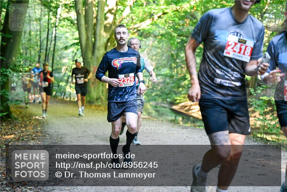 28.09.2025 - 33. Volkslauf durch das schöne Alstertal Dr. Thomas Lammeyer http://msf.ph/oto/8956245 28.09.2025 10:44:12 Laufen 2329, 2418 meine-sportfotos.de
