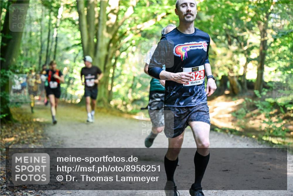 28.09.2025 - 33. Volkslauf durch das schöne Alstertal Dr. Thomas Lammeyer http://msf.ph/oto/8956251 28.09.2025 10:44:13 Laufen 329 meine-sportfotos.de