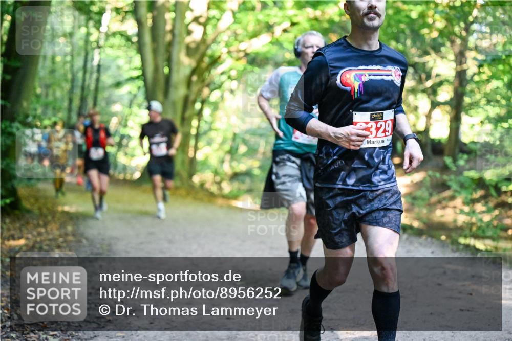 28.09.2025 - 33. Volkslauf durch das schöne Alstertal Dr. Thomas Lammeyer http://msf.ph/oto/8956252 28.09.2025 10:44:13 Laufen 329 meine-sportfotos.de