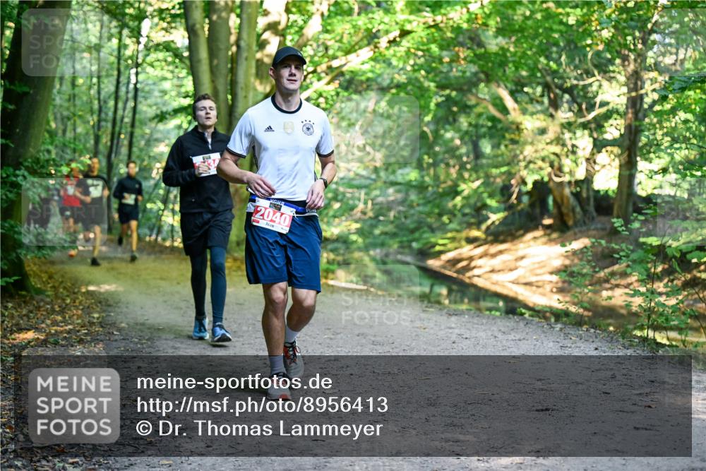 28.09.2025 - 33. Volkslauf durch das schöne Alstertal Dr. Thomas Lammeyer http://msf.ph/oto/8956413 28.09.2025 10:44:53 Laufen 2040 meine-sportfotos.de