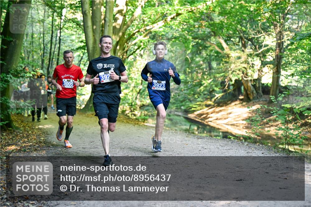 28.09.2025 - 33. Volkslauf durch das schöne Alstertal Dr. Thomas Lammeyer http://msf.ph/oto/8956437 28.09.2025 10:44:57 Laufen 3005, 047, 392, 3923 meine-sportfotos.de