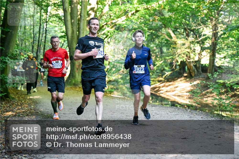 28.09.2025 - 33. Volkslauf durch das schöne Alstertal Dr. Thomas Lammeyer http://msf.ph/oto/8956438 28.09.2025 10:44:57 Laufen 3005, 24, 3923 meine-sportfotos.de