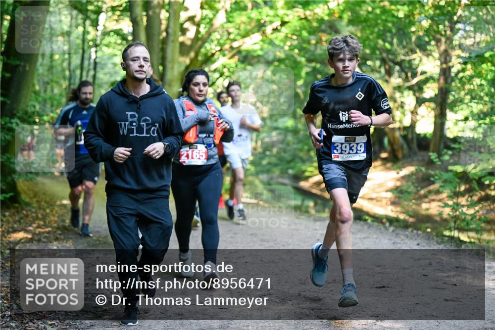 28.09.2025 - 33. Volkslauf durch das schöne Alstertal Dr. Thomas Lammeyer http://msf.ph/oto/8956471 28.09.2025 10:45:03 Laufen 2165, 3939 meine-sportfotos.de