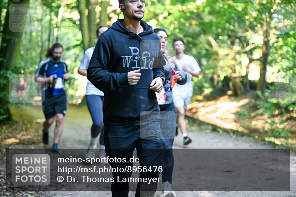 28.09.2025 - 33. Volkslauf durch das schöne Alstertal Dr. Thomas Lammeyer http://msf.ph/oto/8956476 28.09.2025 10:45:04 Laufen  meine-sportfotos.de