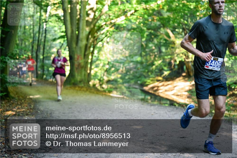 28.09.2025 - 33. Volkslauf durch das schöne Alstertal Dr. Thomas Lammeyer http://msf.ph/oto/8956513 28.09.2025 10:45:10 Laufen 3406 meine-sportfotos.de