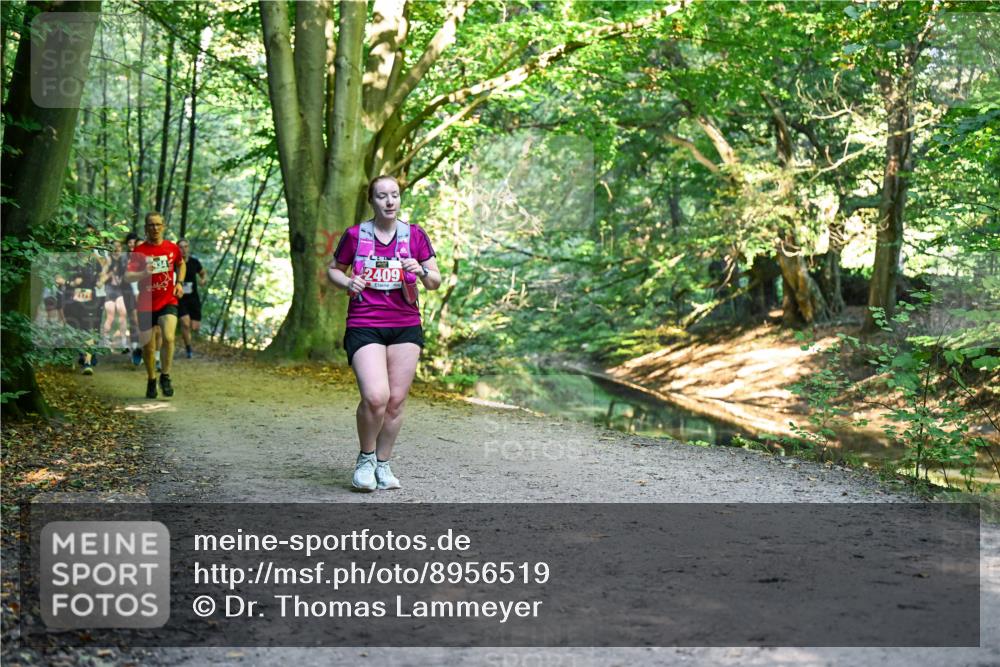 28.09.2025 - 33. Volkslauf durch das schöne Alstertal Dr. Thomas Lammeyer http://msf.ph/oto/8956519 28.09.2025 10:45:12 Laufen 2409 meine-sportfotos.de