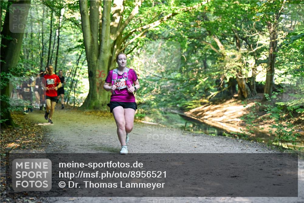 28.09.2025 - 33. Volkslauf durch das schöne Alstertal Dr. Thomas Lammeyer http://msf.ph/oto/8956521 28.09.2025 10:45:12 Laufen  meine-sportfotos.de