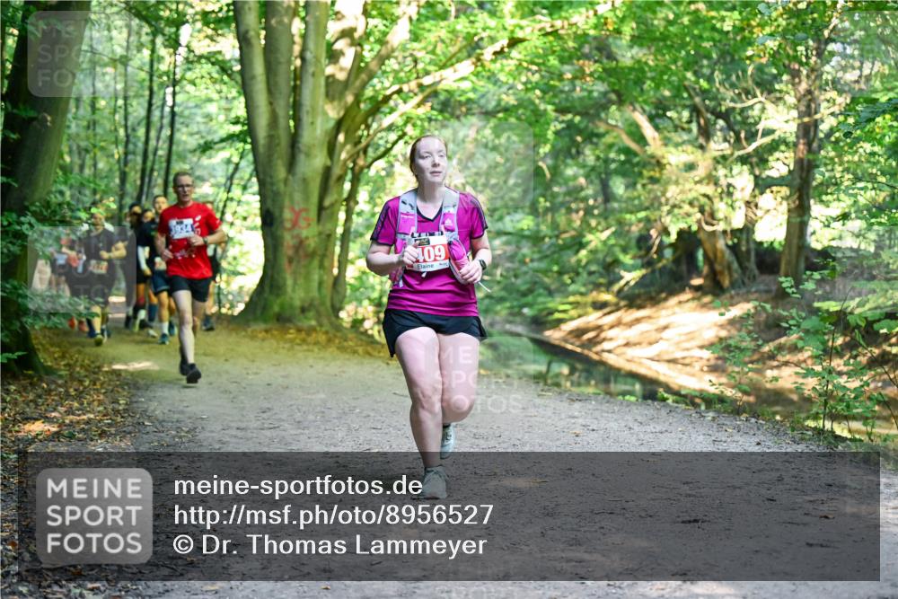 28.09.2025 - 33. Volkslauf durch das schöne Alstertal Dr. Thomas Lammeyer http://msf.ph/oto/8956527 28.09.2025 10:45:13 Laufen 109 meine-sportfotos.de