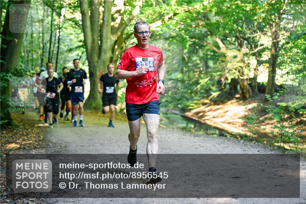 28.09.2025 - 33. Volkslauf durch das schöne Alstertal Dr. Thomas Lammeyer http://msf.ph/oto/8956545 28.09.2025 10:45:15 Laufen 3034 meine-sportfotos.de