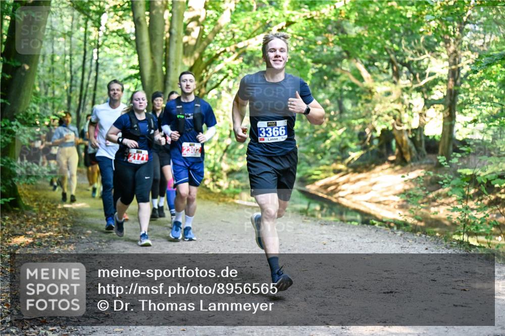 28.09.2025 - 33. Volkslauf durch das schöne Alstertal Dr. Thomas Lammeyer http://msf.ph/oto/8956565 28.09.2025 10:45:18 Laufen 2171, 3366 meine-sportfotos.de