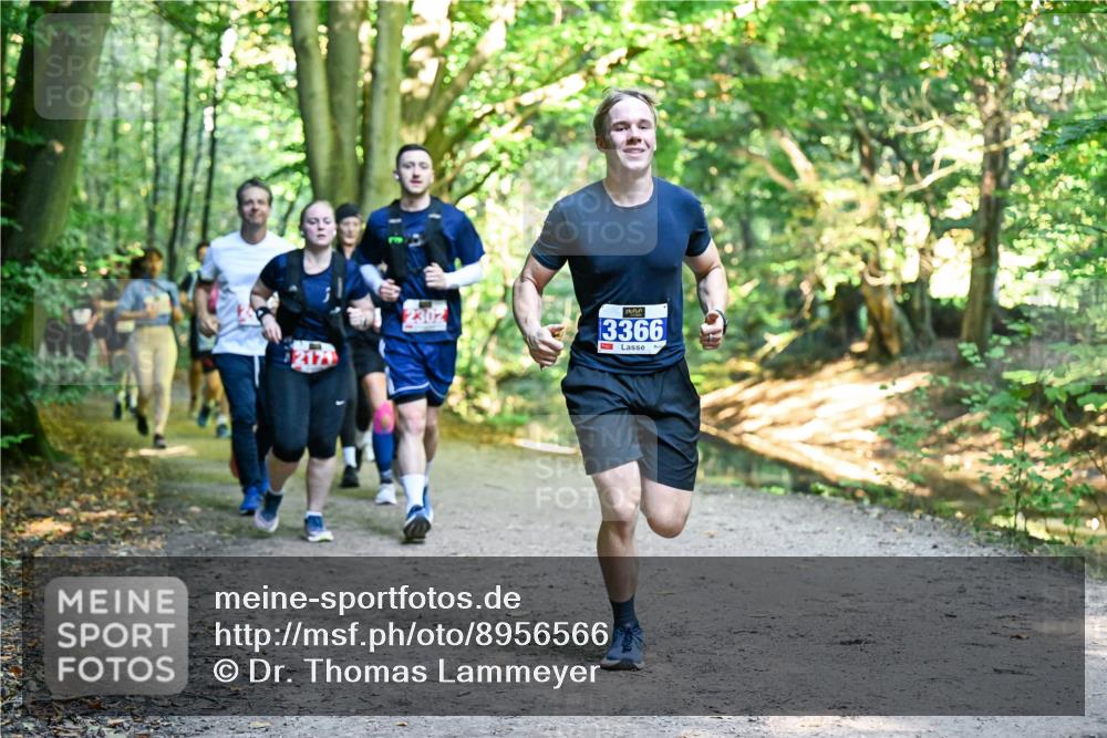 28.09.2025 - 33. Volkslauf durch das schöne Alstertal Dr. Thomas Lammeyer http://msf.ph/oto/8956566 28.09.2025 10:45:18 Laufen 3366 meine-sportfotos.de