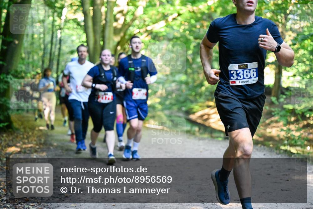 28.09.2025 - 33. Volkslauf durch das schöne Alstertal Dr. Thomas Lammeyer http://msf.ph/oto/8956569 28.09.2025 10:45:18 Laufen 3366 meine-sportfotos.de