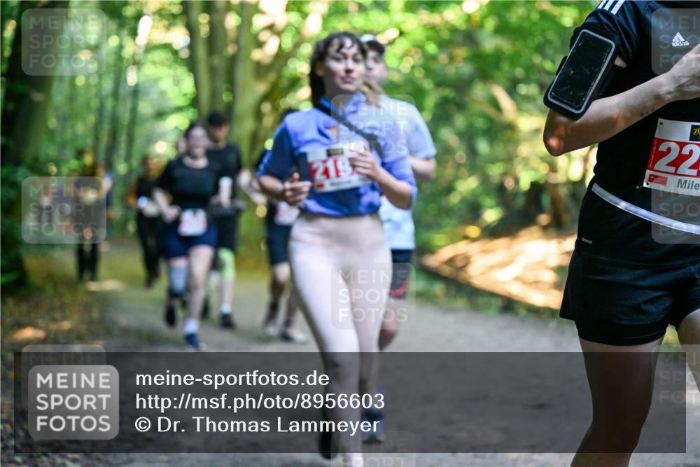 28.09.2025 - 33. Volkslauf durch das schöne Alstertal Dr. Thomas Lammeyer http://msf.ph/oto/8956603 28.09.2025 10:45:24 Laufen 219, 22 meine-sportfotos.de