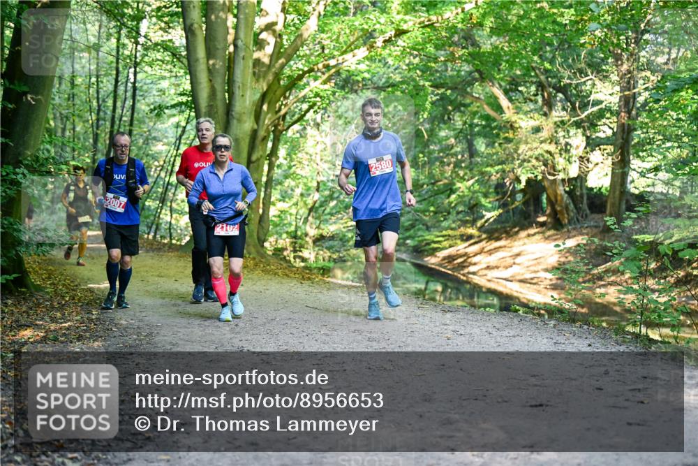 28.09.2025 - 33. Volkslauf durch das schöne Alstertal Dr. Thomas Lammeyer http://msf.ph/oto/8956653 28.09.2025 10:45:32 Laufen 2007, 2102, 2580 meine-sportfotos.de