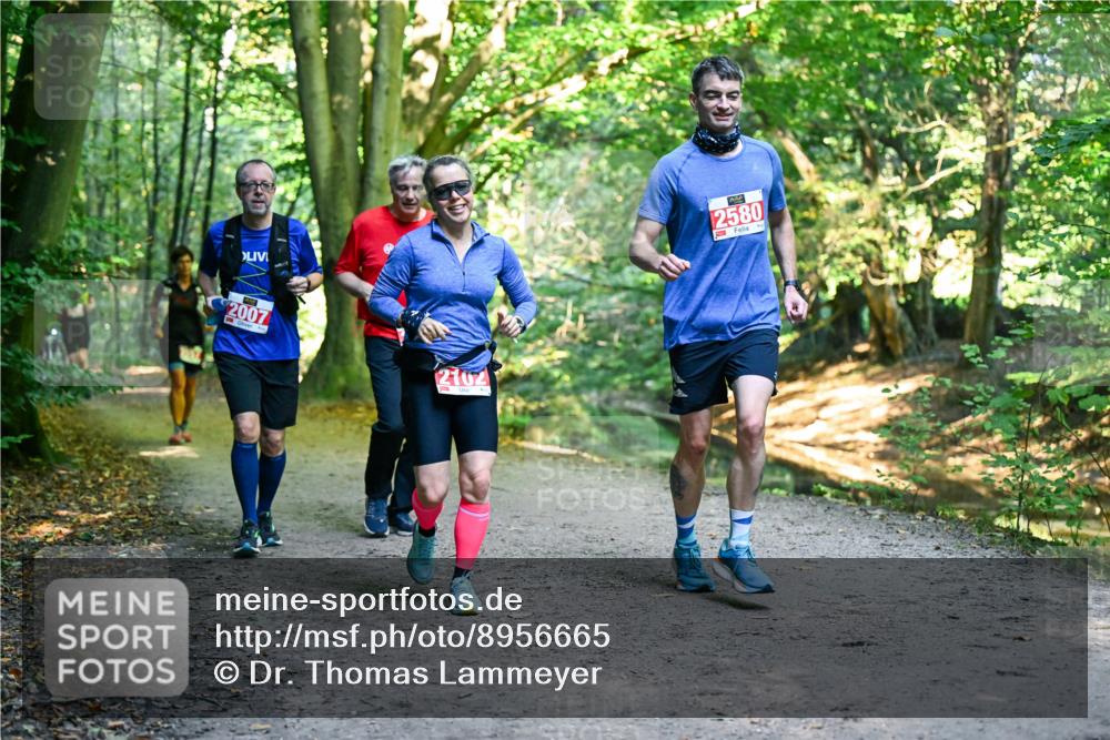 28.09.2025 - 33. Volkslauf durch das schöne Alstertal Dr. Thomas Lammeyer http://msf.ph/oto/8956665 28.09.2025 10:45:34 Laufen 2007, 2102, 2580 meine-sportfotos.de