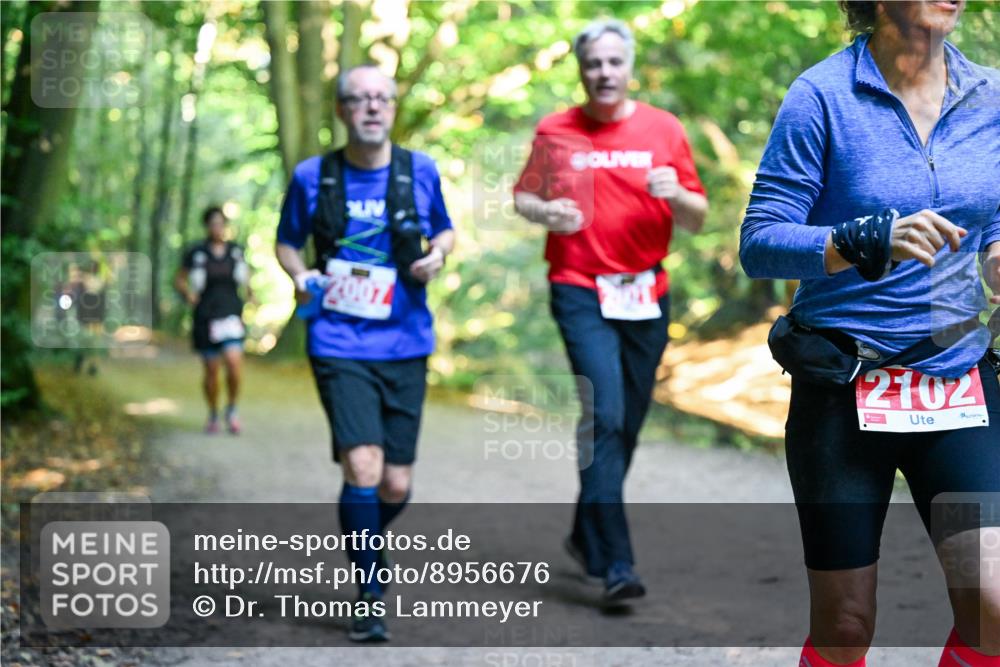 28.09.2025 - 33. Volkslauf durch das schöne Alstertal Dr. Thomas Lammeyer http://msf.ph/oto/8956676 28.09.2025 10:45:36 Laufen 007, 2102 meine-sportfotos.de