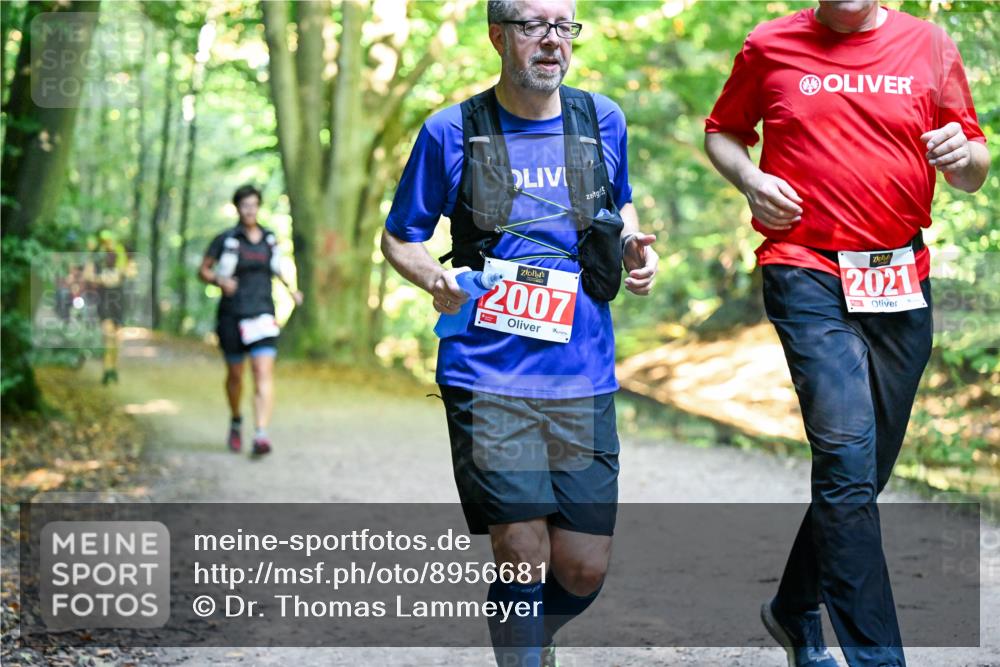 28.09.2025 - 33. Volkslauf durch das schöne Alstertal Dr. Thomas Lammeyer http://msf.ph/oto/8956681 28.09.2025 10:45:36 Laufen 2007, 2021 meine-sportfotos.de