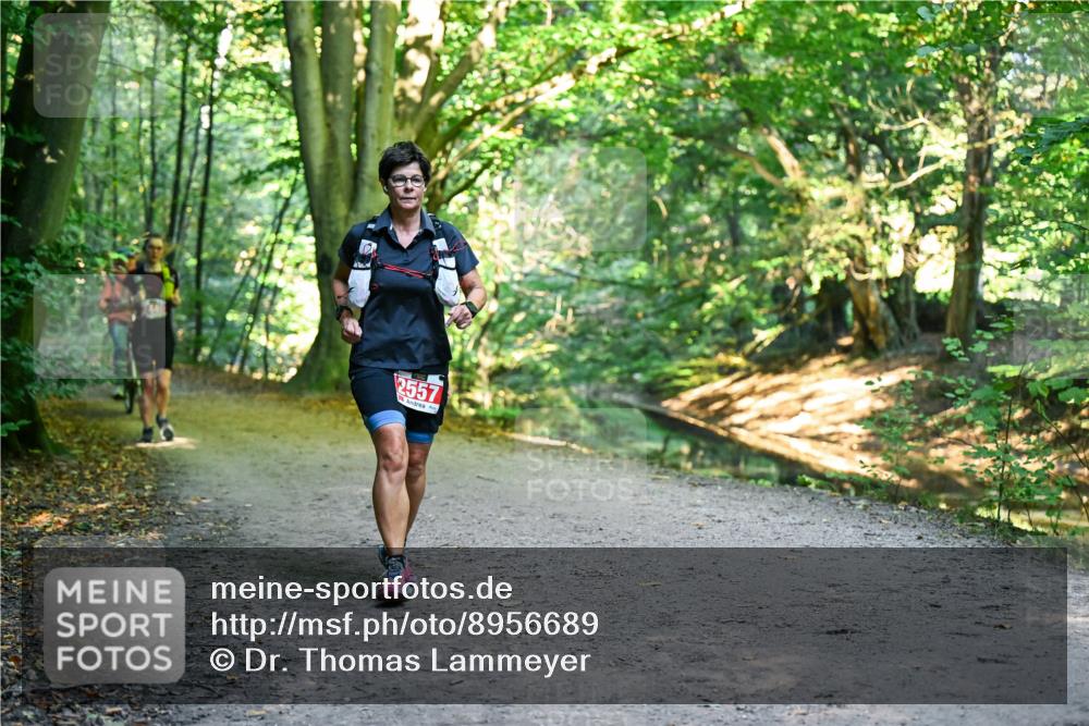 28.09.2025 - 33. Volkslauf durch das schöne Alstertal Dr. Thomas Lammeyer http://msf.ph/oto/8956689 28.09.2025 10:45:38 Laufen 2557 meine-sportfotos.de