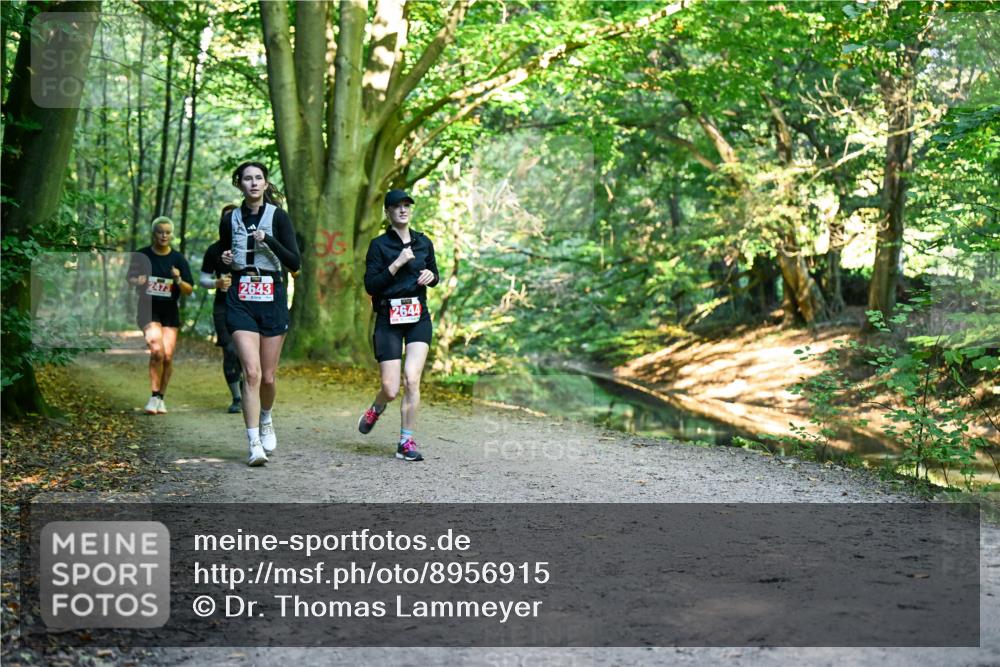 28.09.2025 - 33. Volkslauf durch das schöne Alstertal Dr. Thomas Lammeyer http://msf.ph/oto/8956915 28.09.2025 10:46:28 Laufen 2473, 2643, 2644 meine-sportfotos.de