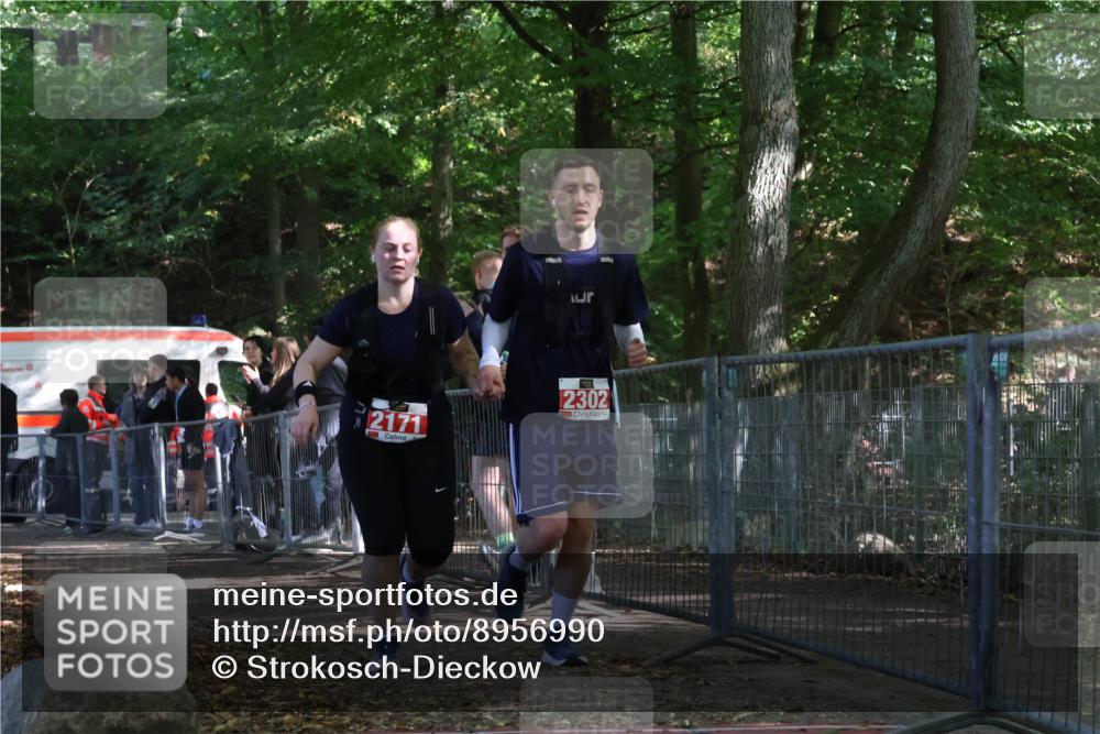 28.09.2025 - 33. Volkslauf durch das schöne Alstertal Strokosch-Dieckow http://msf.ph/oto/8956990 28.09.2025 12:59:44 Ziel 2171, 2302 meine-sportfotos.de