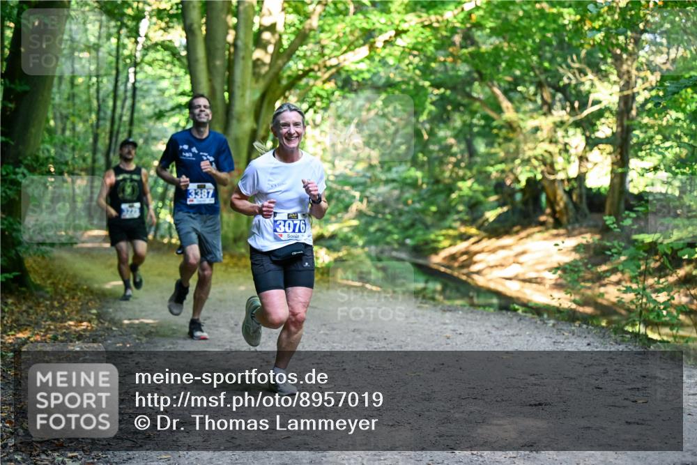28.09.2025 - 33. Volkslauf durch das schöne Alstertal Dr. Thomas Lammeyer http://msf.ph/oto/8957019 28.09.2025 10:46:45 Laufen 3387, 3076 meine-sportfotos.de