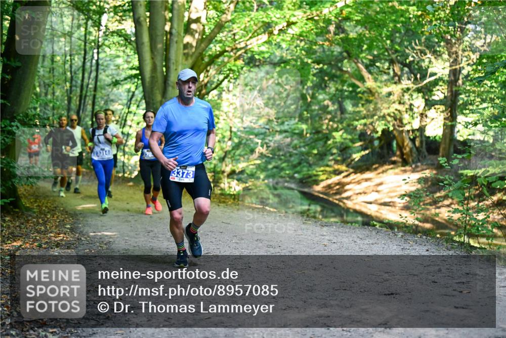 28.09.2025 - 33. Volkslauf durch das schöne Alstertal Dr. Thomas Lammeyer http://msf.ph/oto/8957085 28.09.2025 10:47:04 Laufen 3373 meine-sportfotos.de
