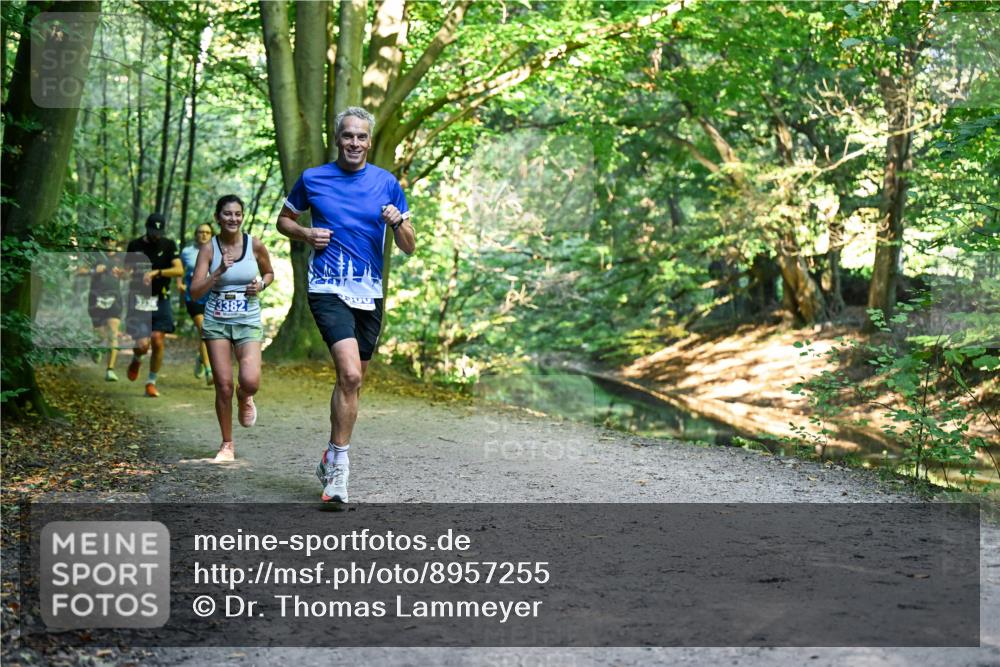 28.09.2025 - 33. Volkslauf durch das schöne Alstertal Dr. Thomas Lammeyer http://msf.ph/oto/8957255 28.09.2025 10:47:42 Laufen 3382 meine-sportfotos.de