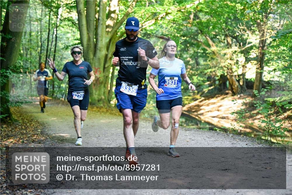 28.09.2025 - 33. Volkslauf durch das schöne Alstertal Dr. Thomas Lammeyer http://msf.ph/oto/8957281 28.09.2025 10:47:46 Laufen 3220, 2023, 3335, 3931 meine-sportfotos.de
