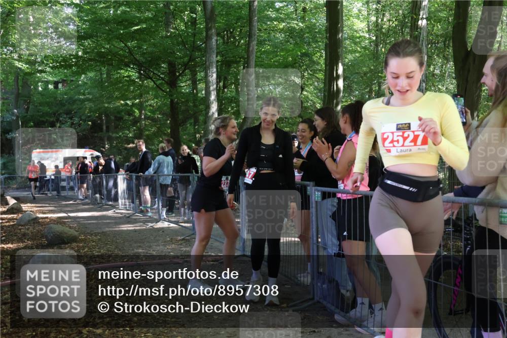 28.09.2025 - 33. Volkslauf durch das schöne Alstertal Strokosch-Dieckow http://msf.ph/oto/8957308 28.09.2025 13:02:21 Ziel 2278 meine-sportfotos.de