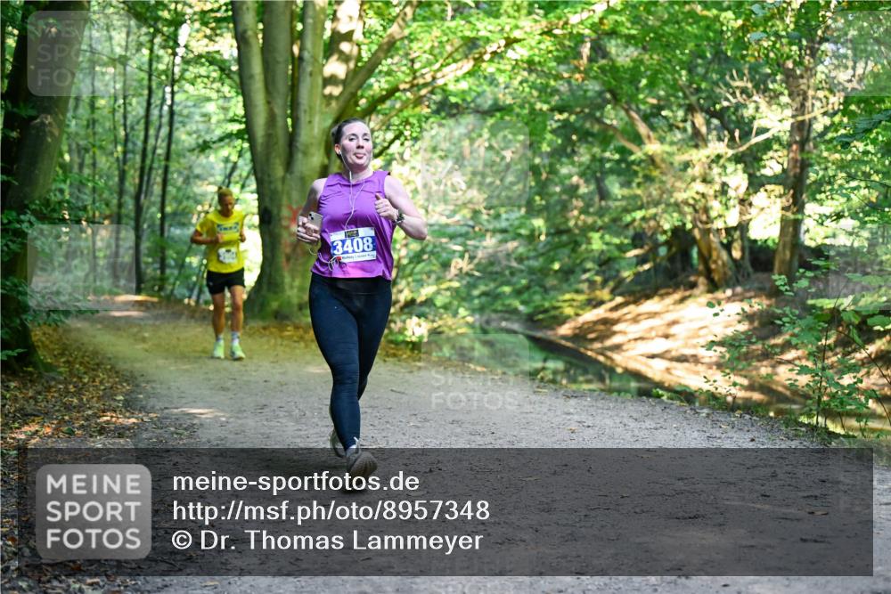 28.09.2025 - 33. Volkslauf durch das schöne Alstertal Dr. Thomas Lammeyer http://msf.ph/oto/8957348 28.09.2025 10:48:03 Laufen 3408 meine-sportfotos.de