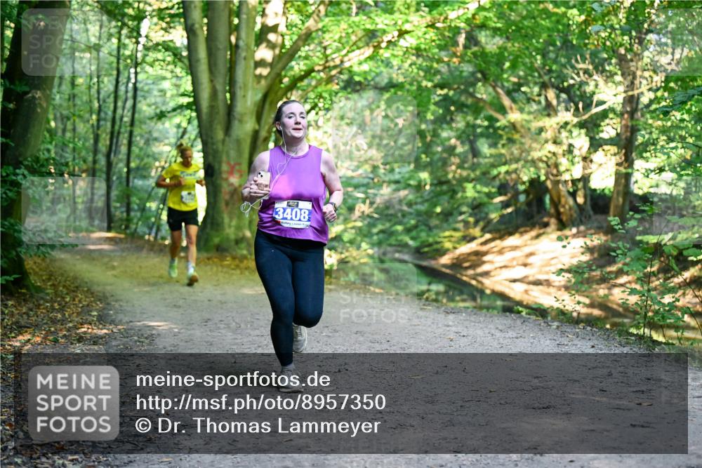 28.09.2025 - 33. Volkslauf durch das schöne Alstertal Dr. Thomas Lammeyer http://msf.ph/oto/8957350 28.09.2025 10:48:04 Laufen 3408 meine-sportfotos.de