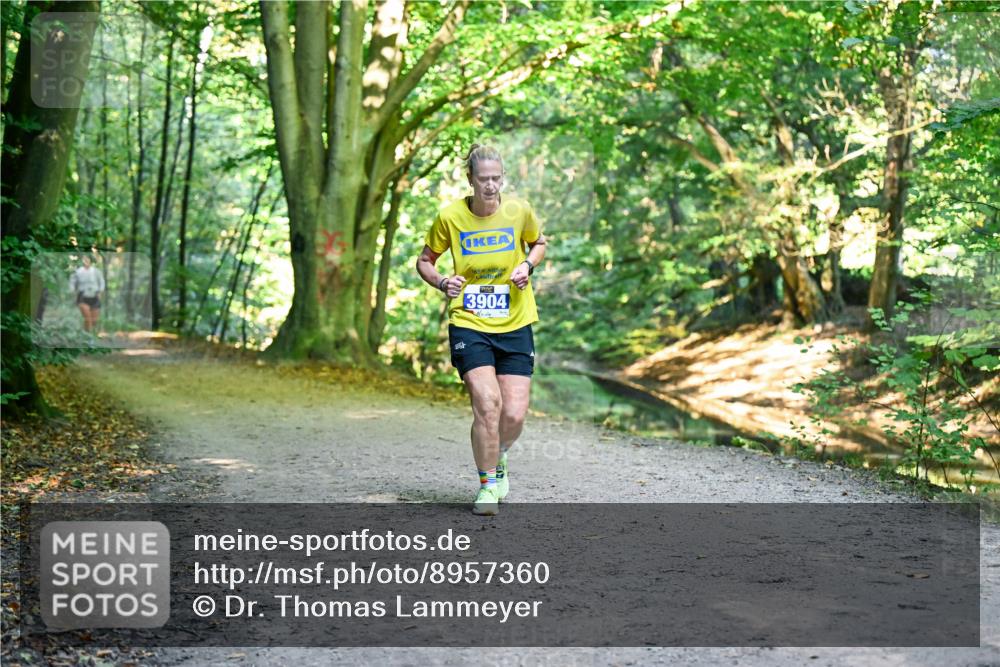 28.09.2025 - 33. Volkslauf durch das schöne Alstertal Dr. Thomas Lammeyer http://msf.ph/oto/8957360 28.09.2025 10:48:06 Laufen 3904 meine-sportfotos.de