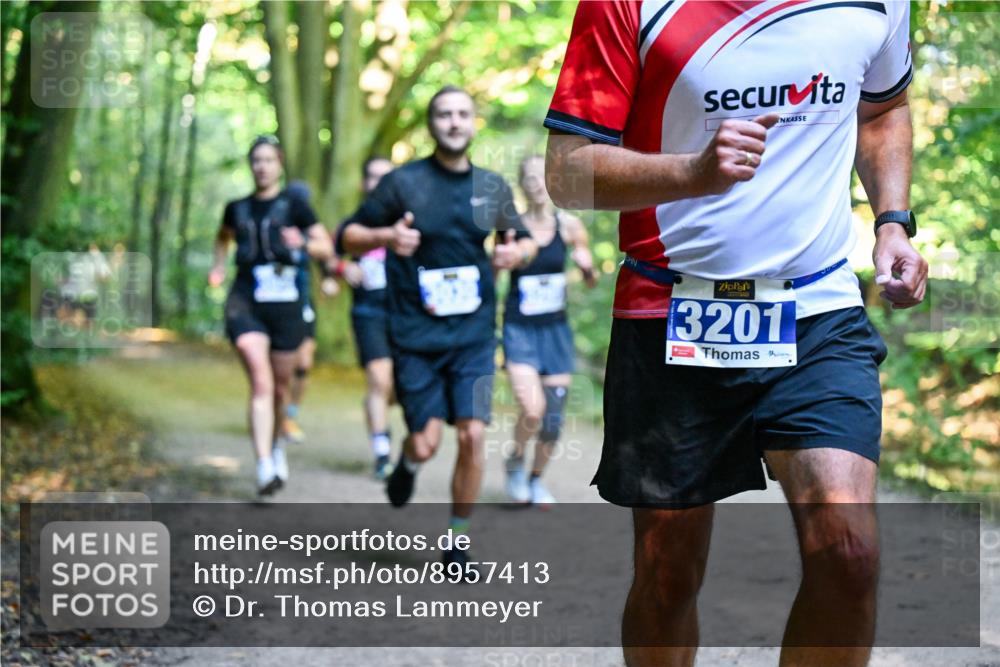 28.09.2025 - 33. Volkslauf durch das schöne Alstertal Dr. Thomas Lammeyer http://msf.ph/oto/8957413 28.09.2025 10:48:19 Laufen 3201 meine-sportfotos.de