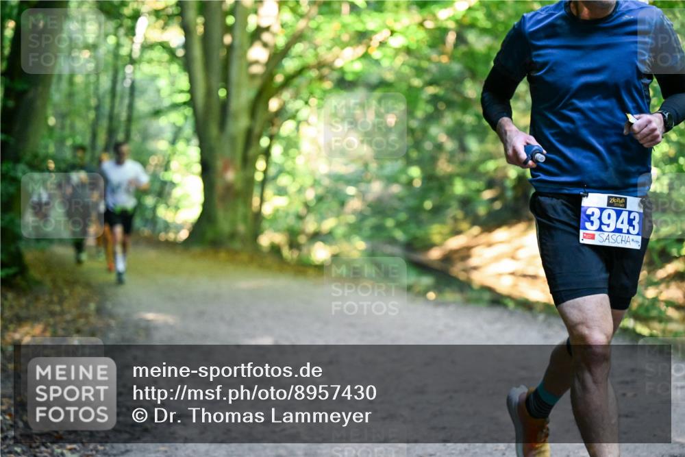 28.09.2025 - 33. Volkslauf durch das schöne Alstertal Dr. Thomas Lammeyer http://msf.ph/oto/8957430 28.09.2025 10:48:22 Laufen 3943 meine-sportfotos.de