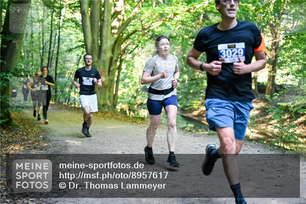 28.09.2025 - 33. Volkslauf durch das schöne Alstertal Dr. Thomas Lammeyer http://msf.ph/oto/8957617 28.09.2025 10:48:51 Laufen 3052, 3029 meine-sportfotos.de