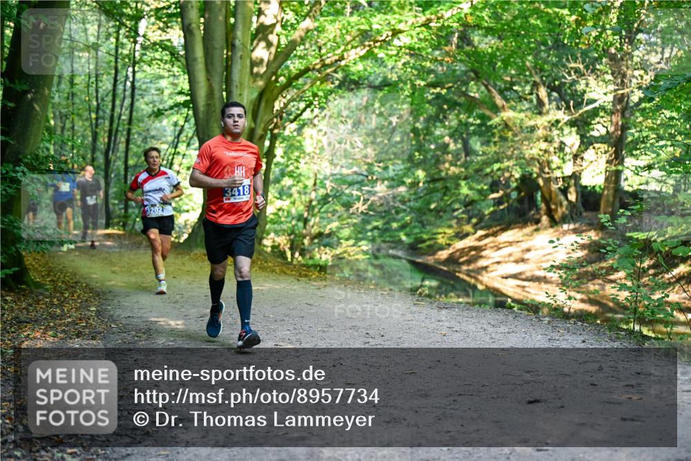 28.09.2025 - 33. Volkslauf durch das schöne Alstertal Dr. Thomas Lammeyer http://msf.ph/oto/8957734 28.09.2025 10:49:18 Laufen 3202, 3418 meine-sportfotos.de