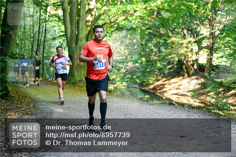 28.09.2025 - 33. Volkslauf durch das schöne Alstertal Dr. Thomas Lammeyer http://msf.ph/oto/8957739 28.09.2025 10:49:18 Laufen 3418 meine-sportfotos.de