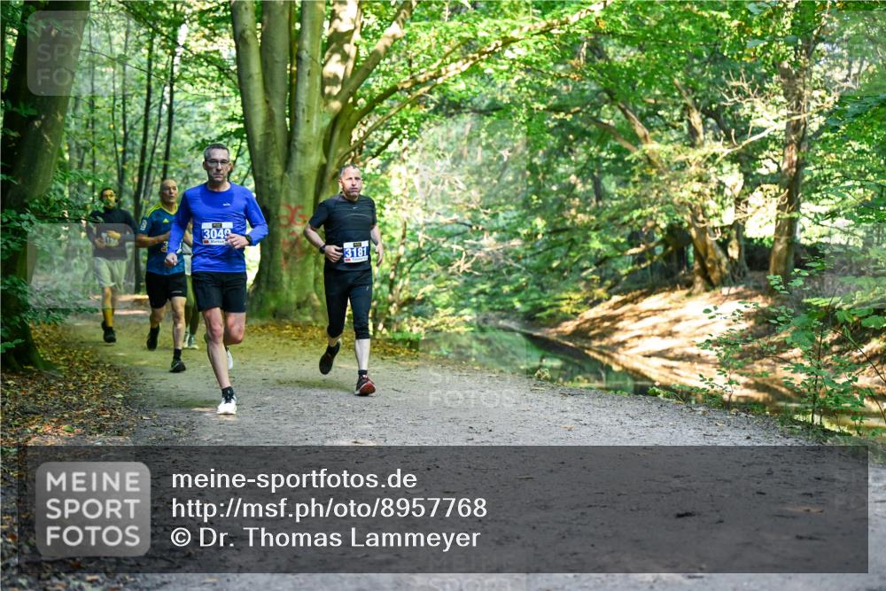 28.09.2025 - 33. Volkslauf durch das schöne Alstertal Dr. Thomas Lammeyer http://msf.ph/oto/8957768 28.09.2025 10:49:23 Laufen 3049, 3181 meine-sportfotos.de